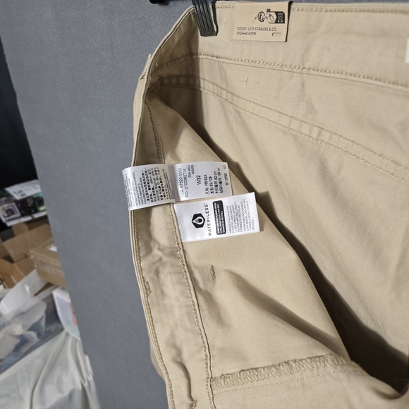 Levi's Khaki Cargo Mini Skirt - Picture 7 of 9